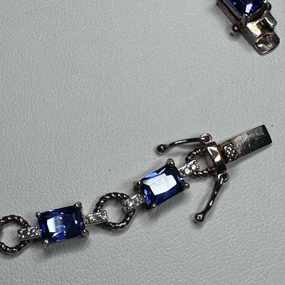 ADI 925 Sterling Silver Gold Overlay Tennis Bracelet Thailand 11 blue stones 🧊 - Picture 8 of 16